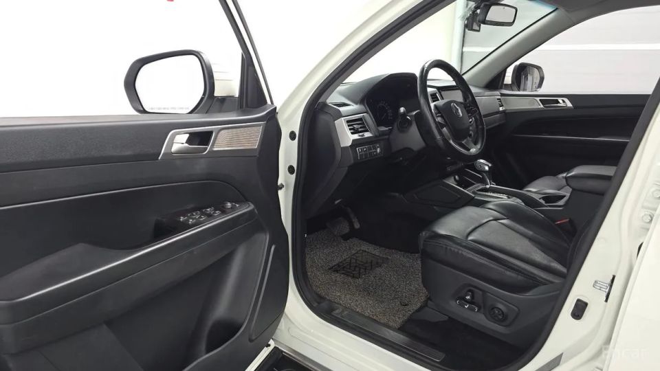 KG_Mobility_Ssangyong Rexton