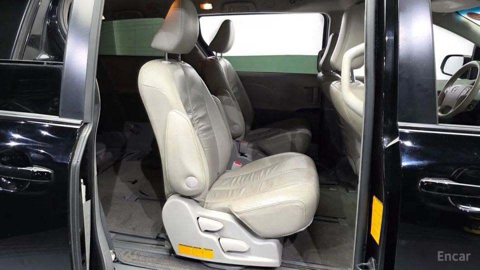 Toyota Sienna