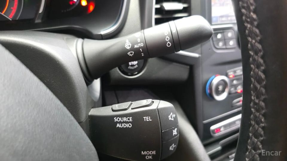 Renault-KoreaSamsung SM6