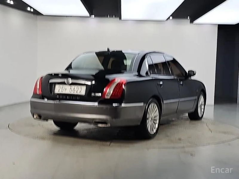 Kia OPIRUS