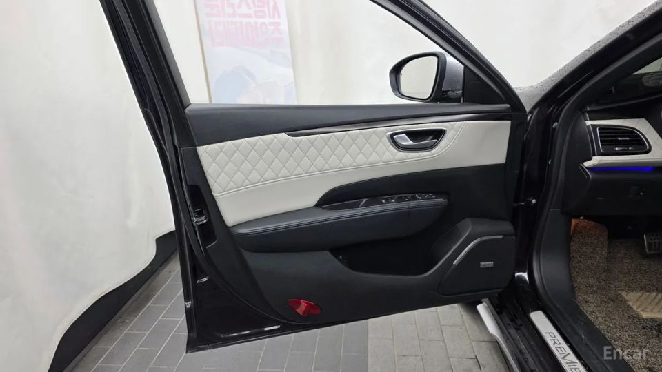 Renault-KoreaSamsung SM6