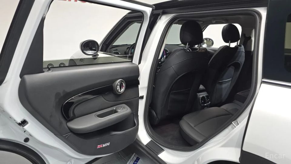 Mini clubman