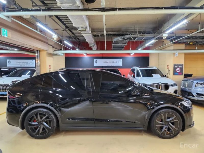 Tesla model-x