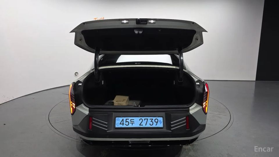 Kia EV4