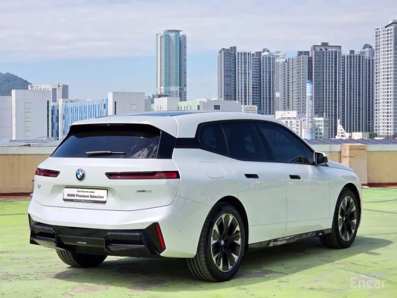 Bmw ix