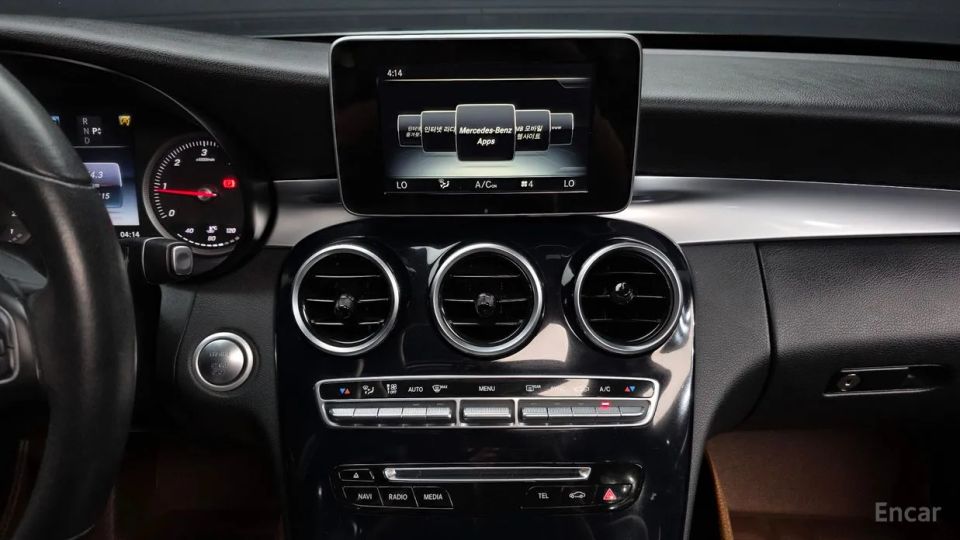 Mercedes-Benz C-Class