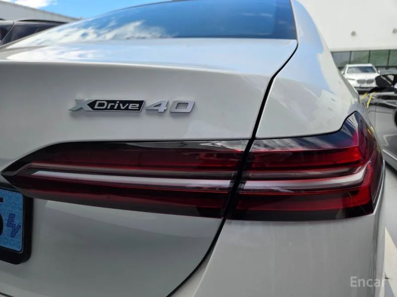 BMW i5