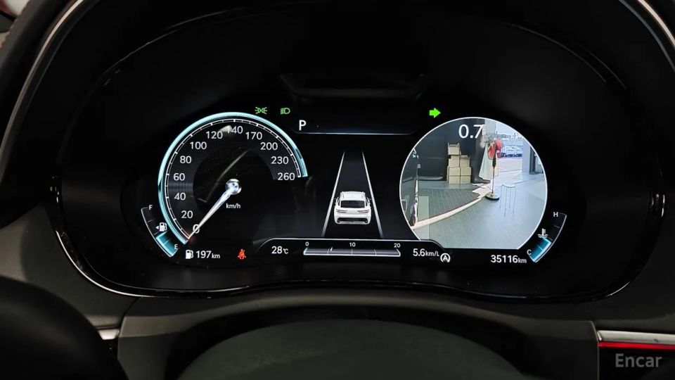 Genesis GV70
