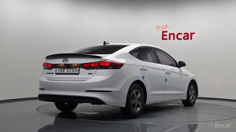 Hyundai AVANTE