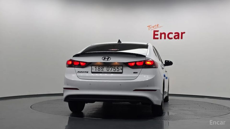 Hyundai AVANTE