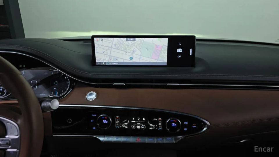Genesis GV70