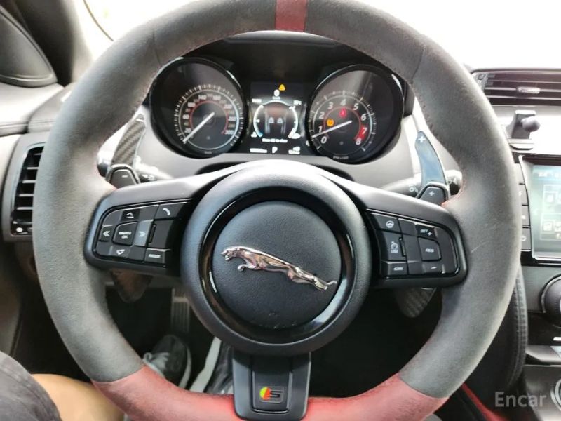 Jaguar F-TYPE