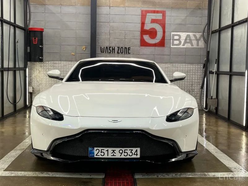 Astonmartin Vantage