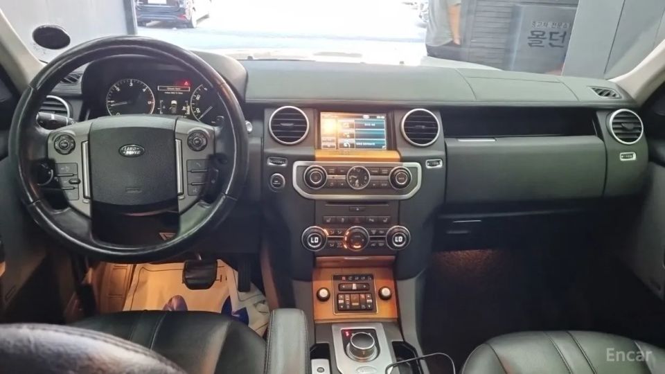 Land Rover Discovery