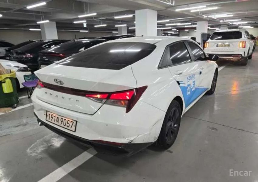 Hyundai AVANTE