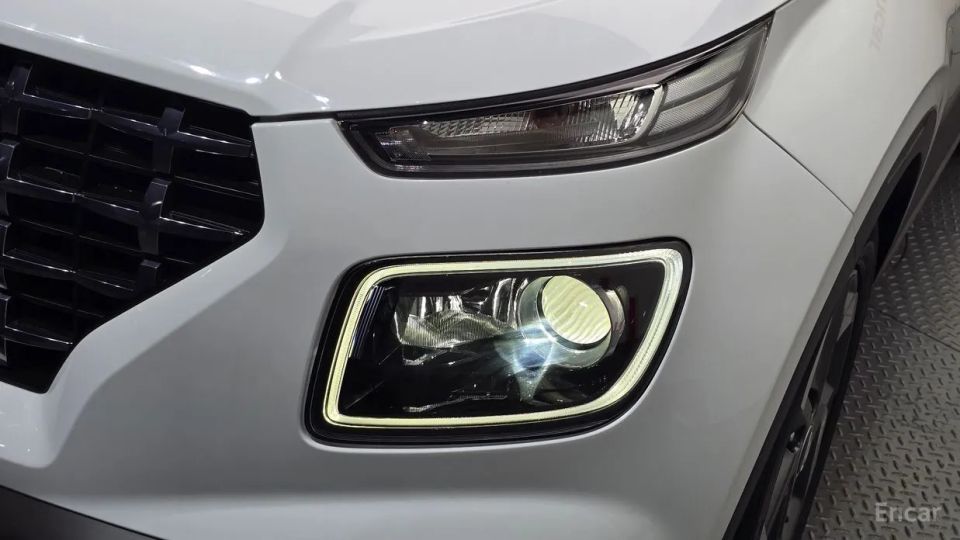 Hyundai Venue