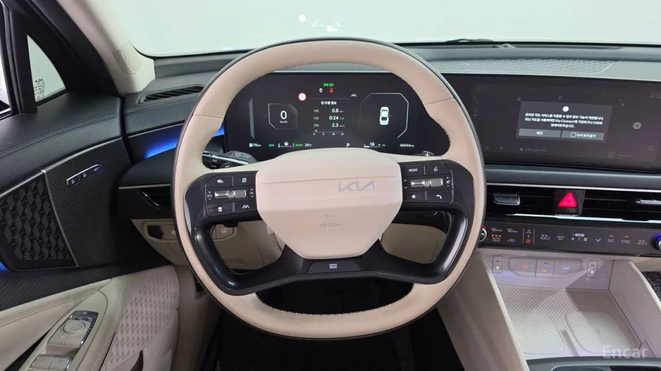 Kia K8