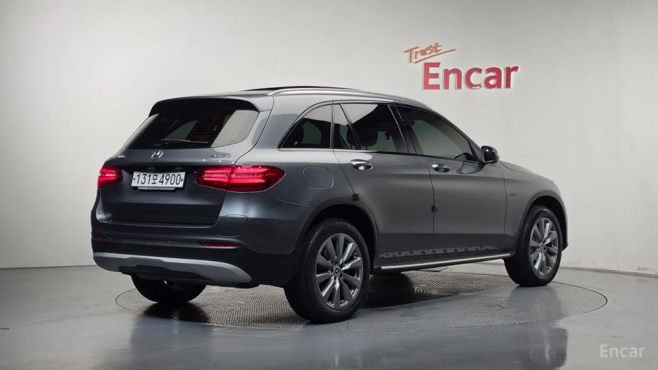 Mercedes-Benz GLC-Class