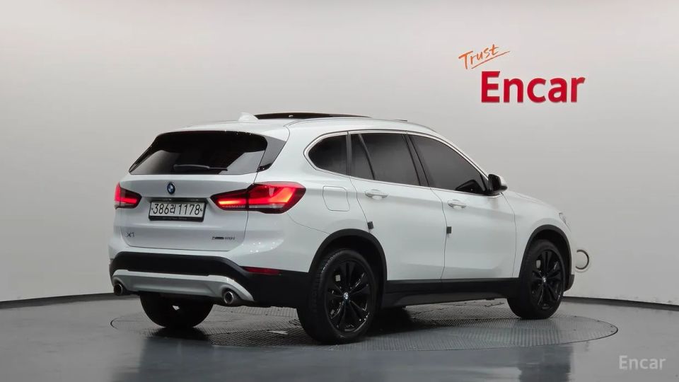BMW X1