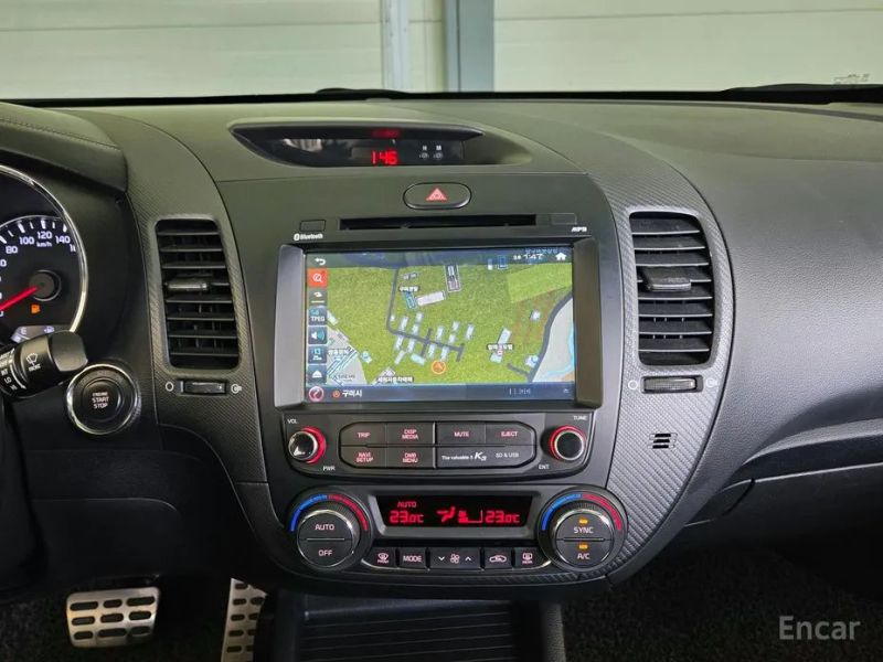 Kia K3