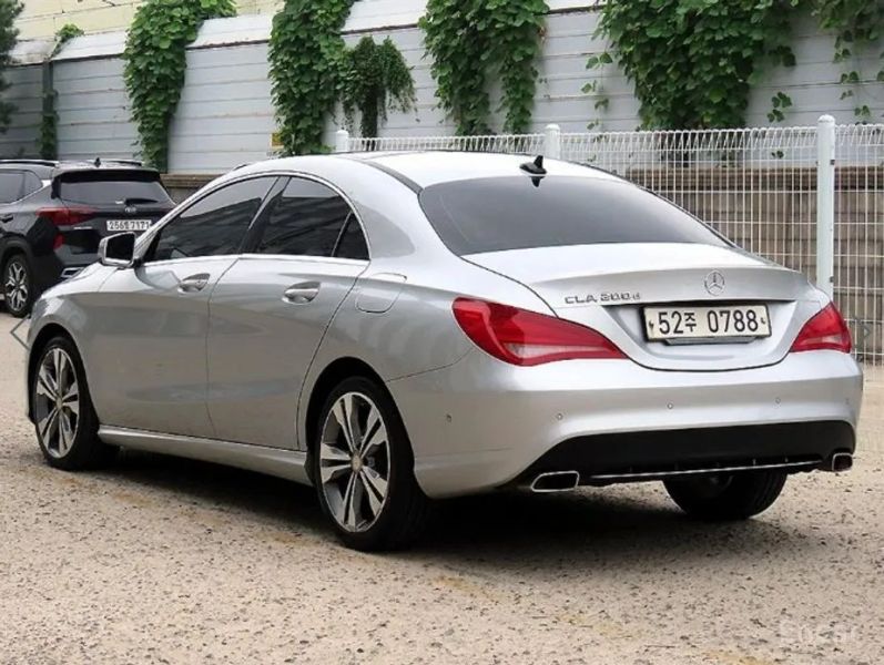 Mercedes-Benz CLA-Class