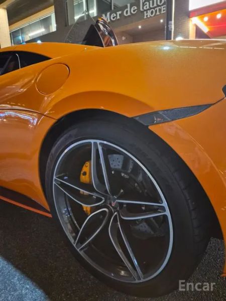 Mclaren 570S