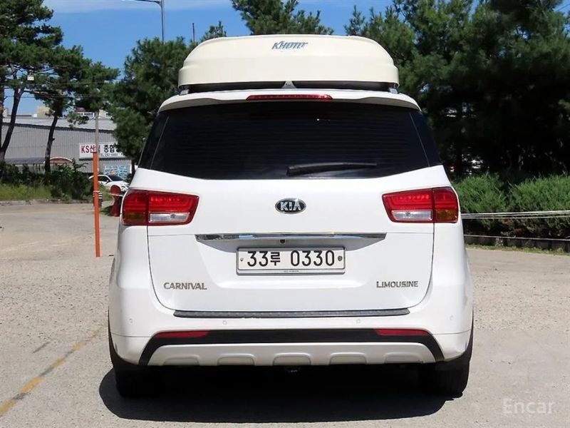 Kia Canival