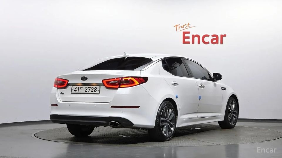 Kia K5