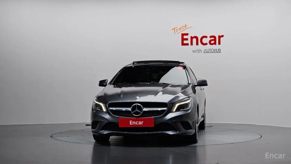 Mercedes-Benz CLA-Class