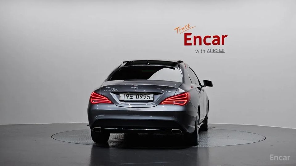 Mercedes-Benz CLA-Class