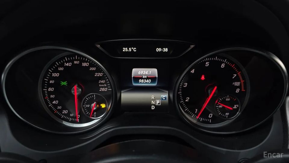 Mercedes-Benz CLA-Class