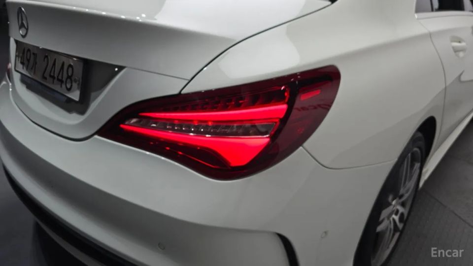 Mercedes-Benz CLA-Class