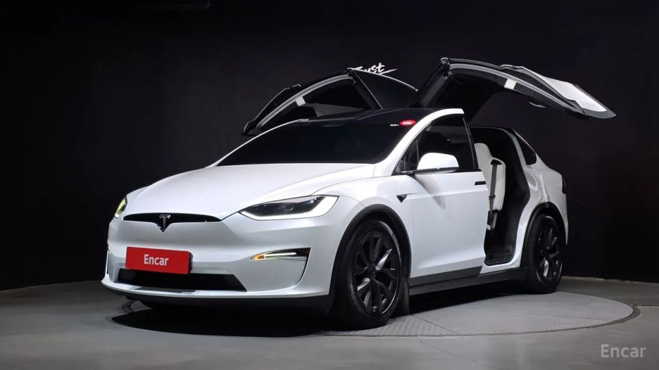 Tesla model-x