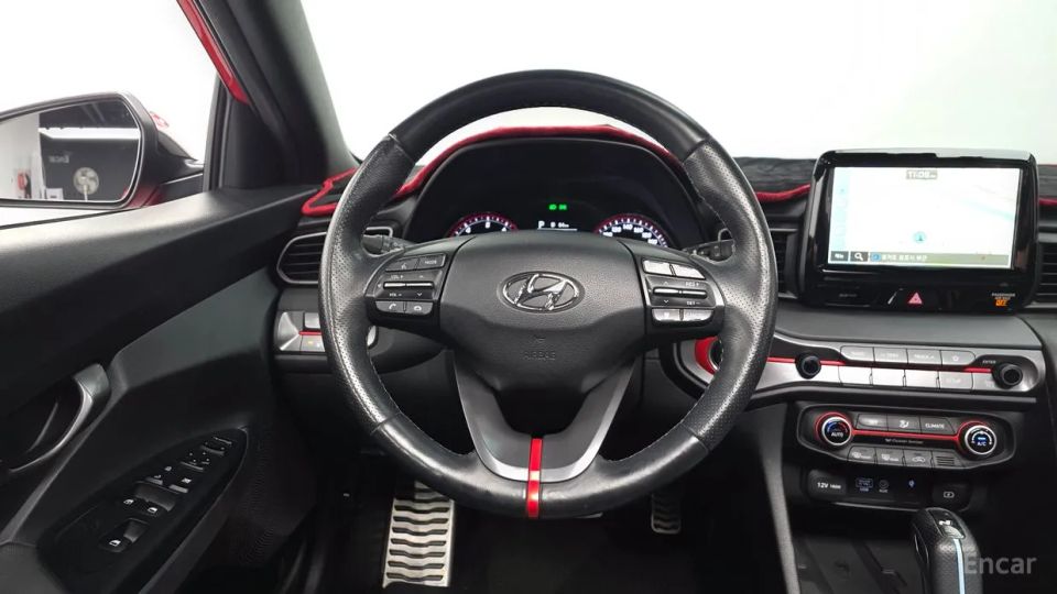 Hyundai Veloster