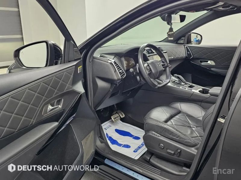 Citroen-DS DS7