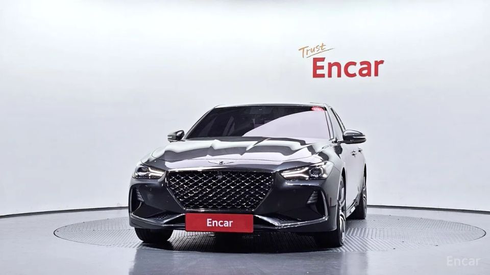 Genesis G70