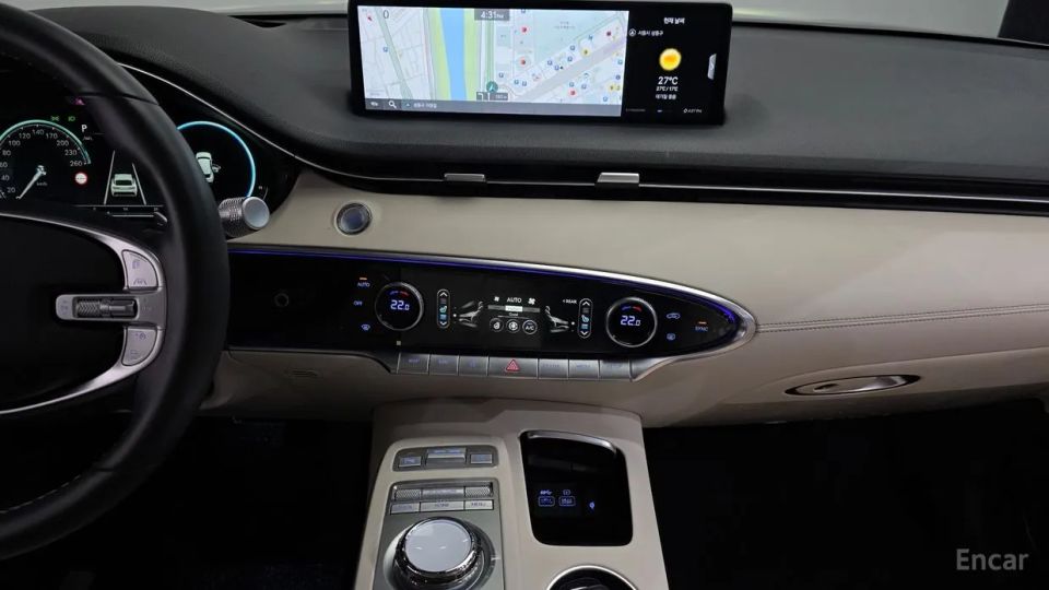 Genesis GV70