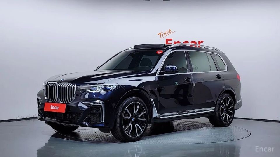 BMW X7