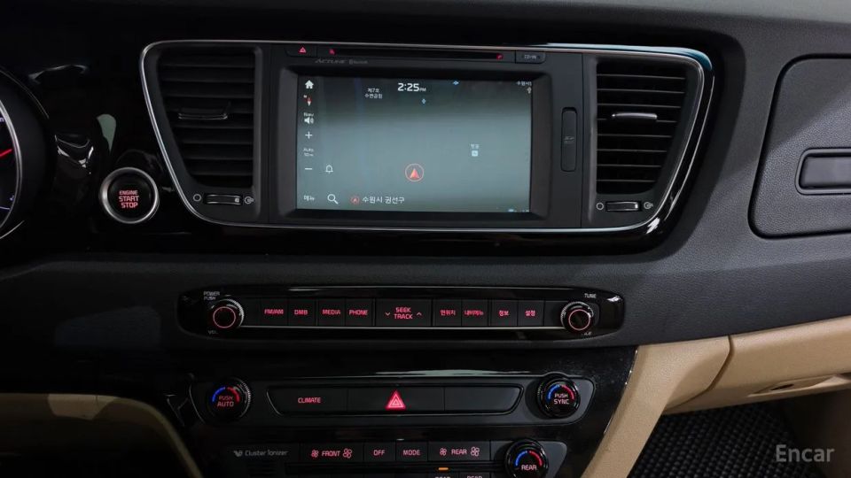 Kia Canival
