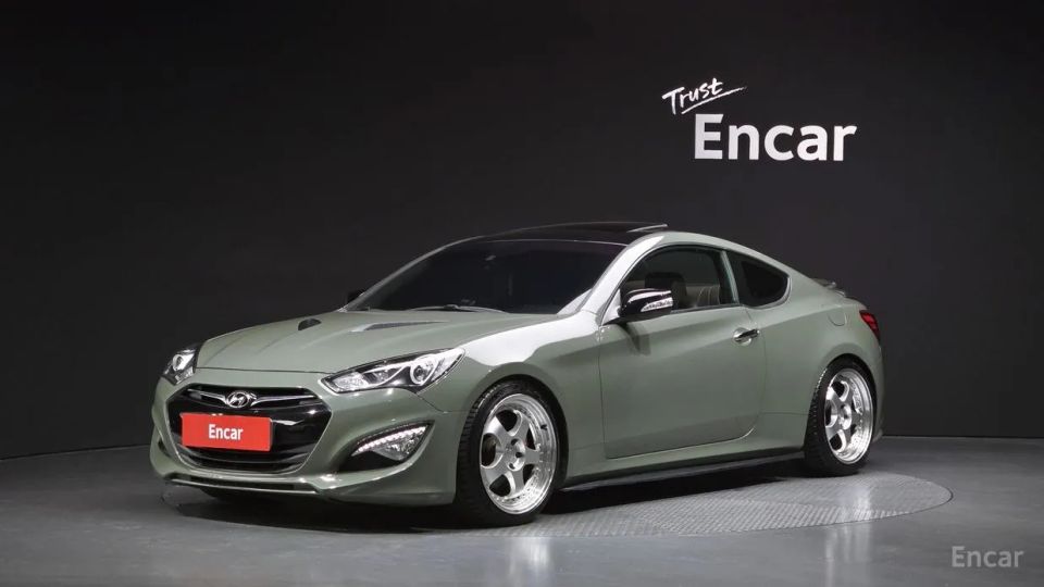 Hyundai Genesis
