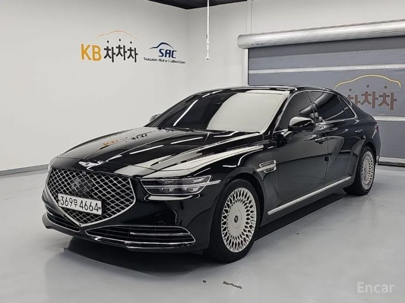 Genesis G90