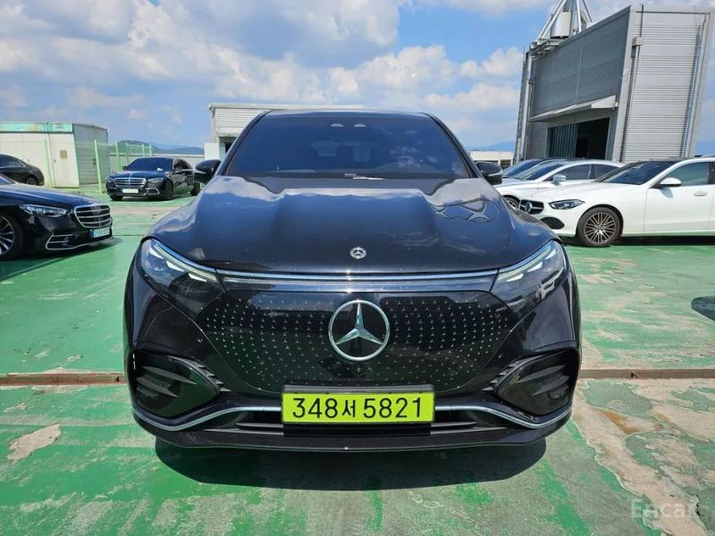 Mercedes-Benz EQS