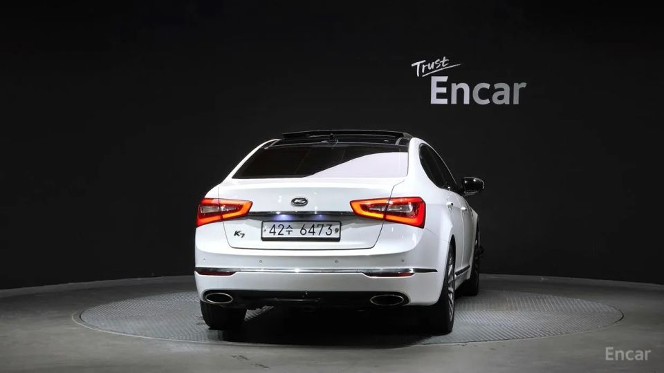 Kia K7