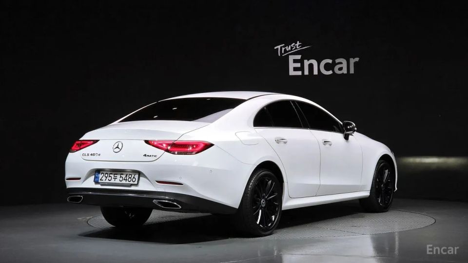 Mercedes-Benz CLS-Class