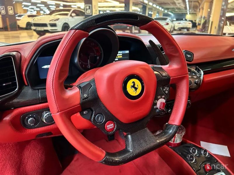 Ferrari 458