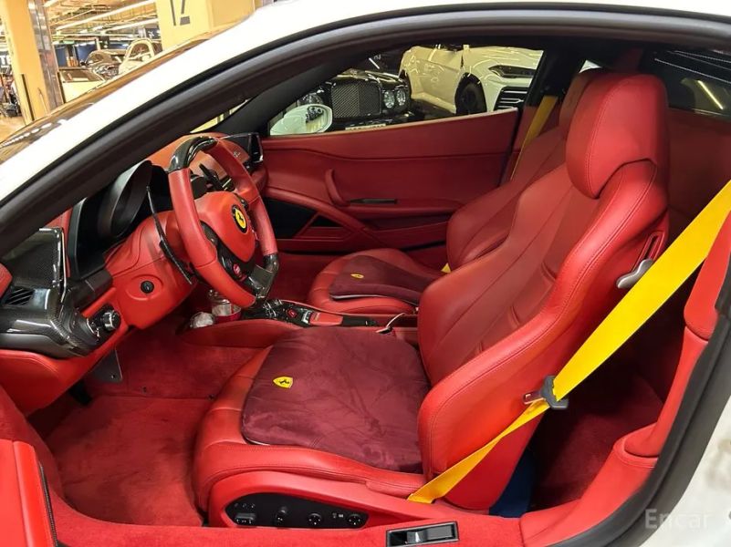 Ferrari 458