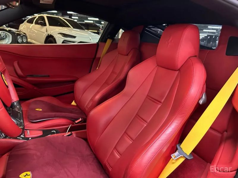 Ferrari 458
