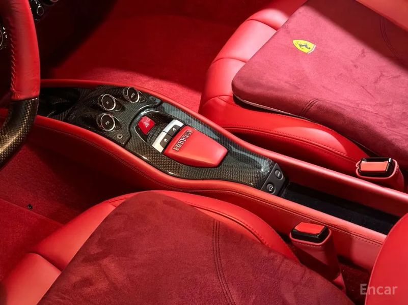Ferrari 458