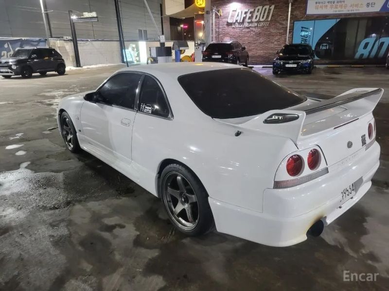 Nissan Skyline