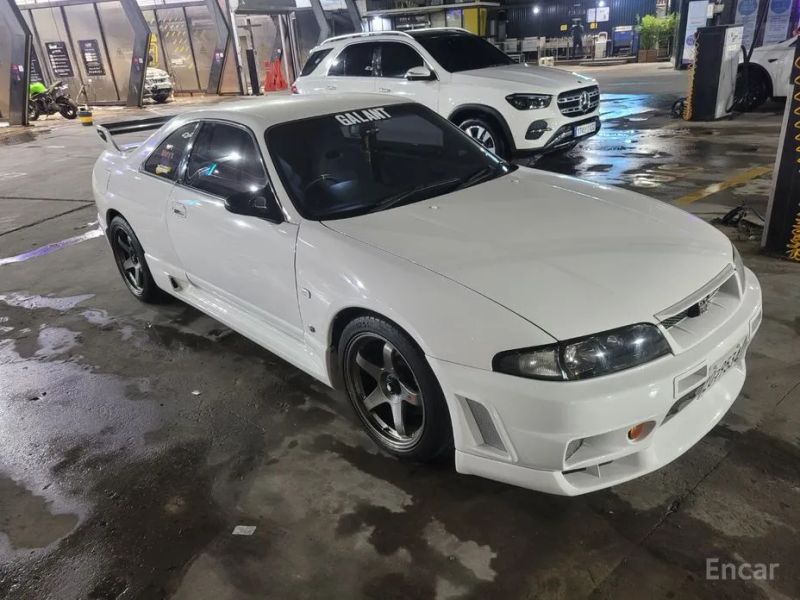 Nissan Skyline